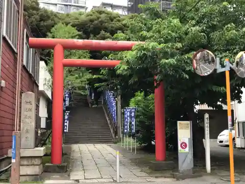 大綱金刀比羅神社の鳥居