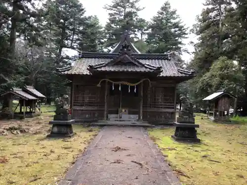 御出石神社の本殿・本堂