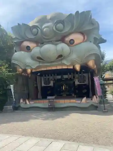 難波八阪神社の狛犬