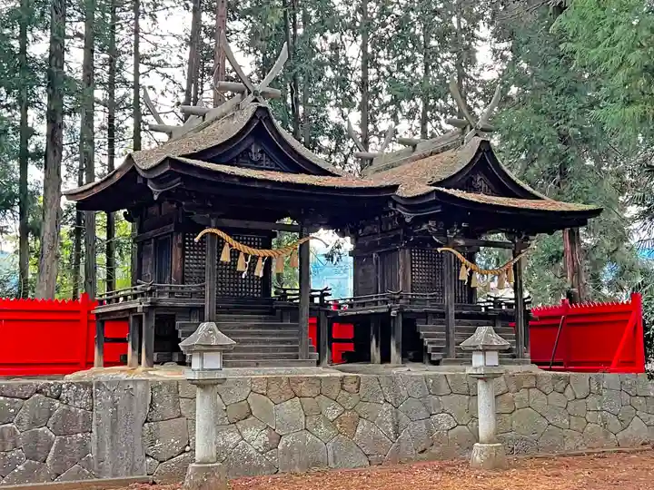 熊野神社の本殿・本堂
