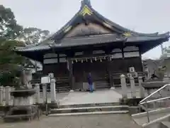 鎭國守國神社の本殿