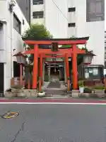 彦田稲荷神社の{uncategorized: "未分類", other: "その他", undefined: "問題あり", building: "その他建物", grave: "お墓", sacred_gate: "鳥居", guardian: "狛犬", statue: "像", buddha: "仏像", history: "歴史", nature: "自然", garden: "庭園", animal: "動物", pagoda: "塔", temizu: "手水舎", mountain_gate: "山門・神門", sanctuary: "本殿・本堂", subordinate: "末社・摂社", art: "芸術", scenery: "景色", jizo: "地蔵", ema: "絵馬", goshuin: "御朱印", omikuji: "おみくじ", items: "授与品その他", amulet: "お守り", goshuincho: "御朱印帳", eats: "食事", festival: "お祭り", votive_dance: "神楽", shichigosan: "七五三参", wedding: "結婚式", experience: "体験その他", initially: "初詣", around: "周辺", anti_infection: "感染症対策"}