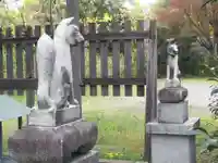 矢倉稲荷社の狛犬