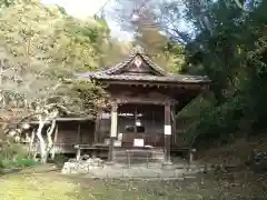 蓮盛坊の本殿