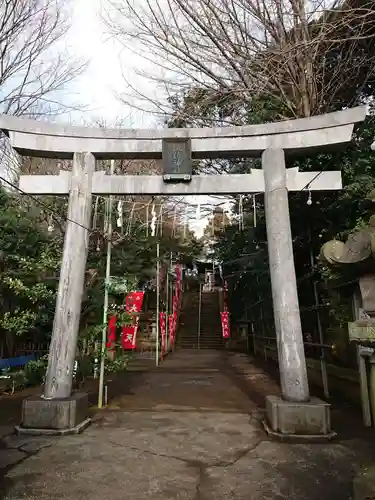 諏訪神社の鳥居