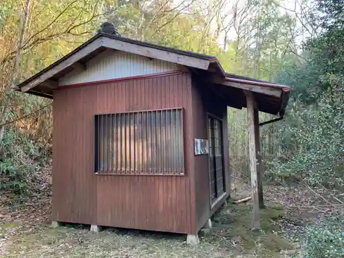 諏訪神社の末社