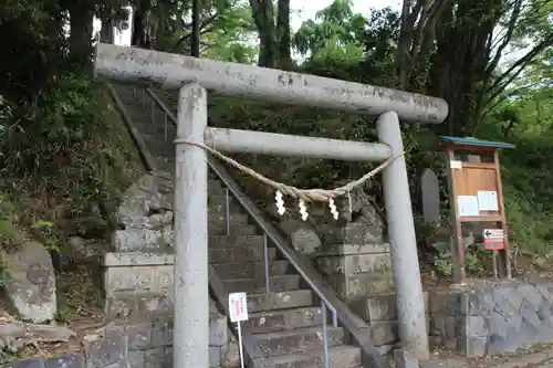 阿久津「田村神社」（郡山市阿久津町）旧社名：伊豆箱根三嶋三社の鳥居