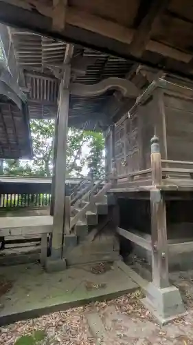 精忠神社の本殿・本堂