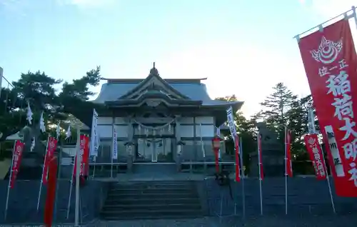 鹿部稲荷神社の本殿