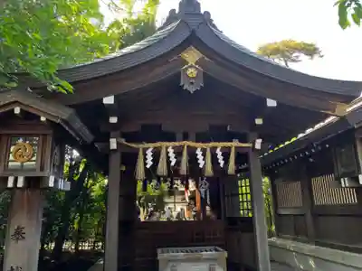 寒川神社の末社・摂社