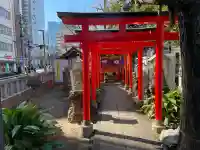 千種稲荷神社の{uncategorized: "未分類", other: "その他", undefined: "問題あり", building: "その他建物", grave: "お墓", sacred_gate: "鳥居", guardian: "狛犬", statue: "像", buddha: "仏像", history: "歴史", nature: "自然", garden: "庭園", animal: "動物", pagoda: "塔", temizu: "手水舎", mountain_gate: "山門・神門", sanctuary: "本殿・本堂", subordinate: "末社・摂社", art: "芸術", scenery: "景色", jizo: "地蔵", ema: "絵馬", goshuin: "御朱印", omikuji: "おみくじ", items: "授与品その他", amulet: "お守り", goshuincho: "御朱印帳", eats: "食事", festival: "お祭り", votive_dance: "神楽", shichigosan: "七五三参", wedding: "結婚式", experience: "体験その他", initially: "初詣", around: "周辺", anti_infection: "感染症対策"}