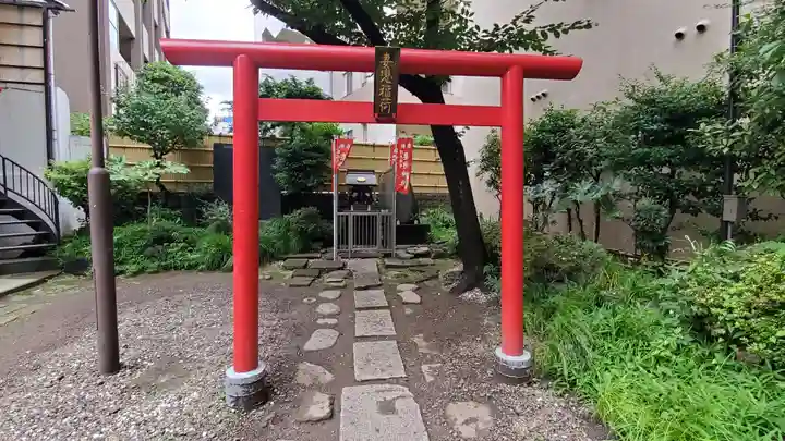 妻戀神社の末社・摂社