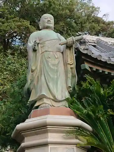 龍口寺の像