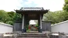 興隆寺の山門