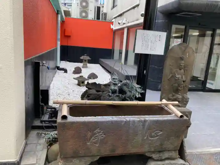 五百羅漢寺(東京都)