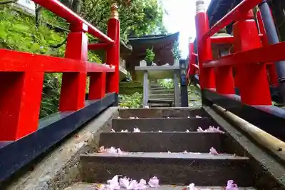 脳天大神龍王院のその他建物