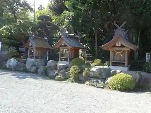 出雲大社相模分祠の末社・摂社