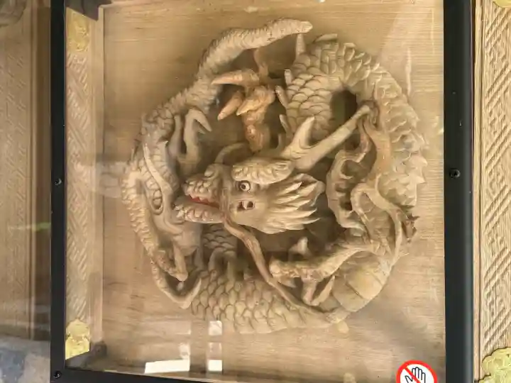 榛名神社の{uncategorized: "未分類", other: "その他", undefined: "問題あり", building: "その他建物", grave: "お墓", sacred_gate: "鳥居", guardian: "狛犬", statue: "像", buddha: "仏像", history: "歴史", nature: "自然", garden: "庭園", animal: "動物", pagoda: "塔", temizu: "手水舎", mountain_gate: "山門・神門", sanctuary: "本殿・本堂", subordinate: "末社・摂社", art: "芸術", scenery: "景色", jizo: "地蔵", ema: "絵馬", goshuin: "御朱印", omikuji: "おみくじ", items: "授与品その他", amulet: "お守り", goshuincho: "御朱印帳", eats: "食事", festival: "お祭り", votive_dance: "神楽", shichigosan: "七五三参", wedding: "結婚式", experience: "体験その他", initially: "初詣", around: "周辺", anti_infection: "感染症対策"}