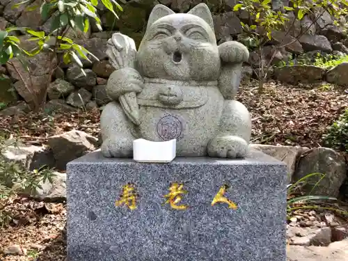 お松大権現の狛犬