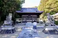 八柱社の本殿・本堂