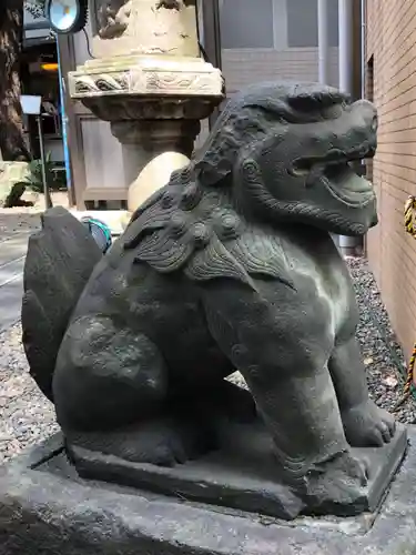 上目黒氷川神社の狛犬