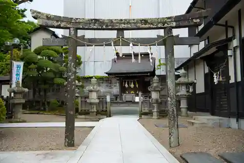 御釜神社の鳥居