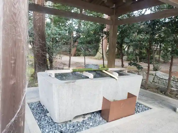 奥石神社の手水舎