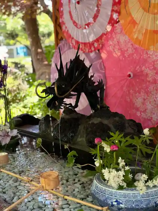 虻田神社の手水舎