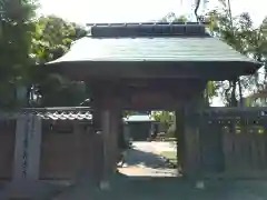 長遠寺の山門