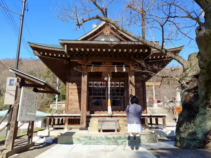 信夫山天満宮の本殿・本堂
