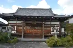 能満寺の本殿