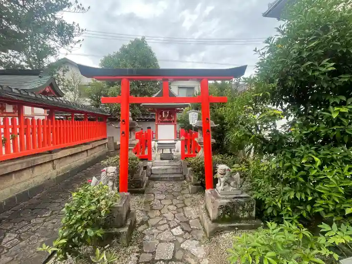 御霊神社(奈良県)
