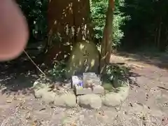 瀧樹神社の建物その他