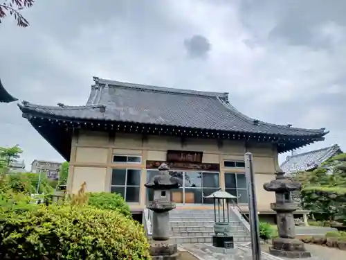 長久寺の本殿・本堂