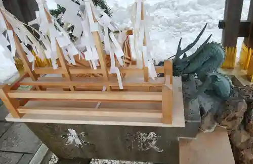 西野神社の手水