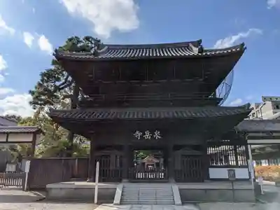 泉岳寺の山門・神門