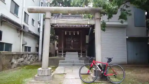 稲荷神社の鳥居