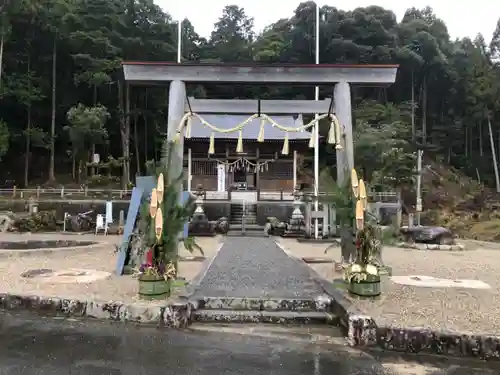 菟上神社の鳥居