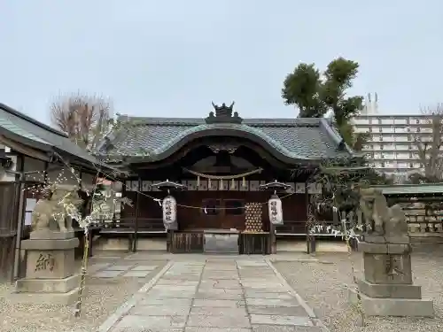 姫嶋神社の{uncategorized: "未分類", other: "その他", undefined: "問題あり", building: "その他建物", grave: "お墓", sacred_gate: "鳥居", guardian: "狛犬", statue: "像", buddha: "仏像", history: "歴史", nature: "自然", garden: "庭園", animal: "動物", pagoda: "塔", temizu: "手水舎", mountain_gate: "山門・神門", sanctuary: "本殿・本堂", subordinate: "末社・摂社", art: "芸術", scenery: "景色", jizo: "地蔵", ema: "絵馬", goshuin: "御朱印", omikuji: "おみくじ", items: "授与品その他", amulet: "お守り", goshuincho: "御朱印帳", eats: "食事", festival: "お祭り", votive_dance: "神楽", shichigosan: "七五三参", wedding: "結婚式", experience: "体験その他", initially: "初詣", around: "周辺", anti_infection: "感染症対策"}