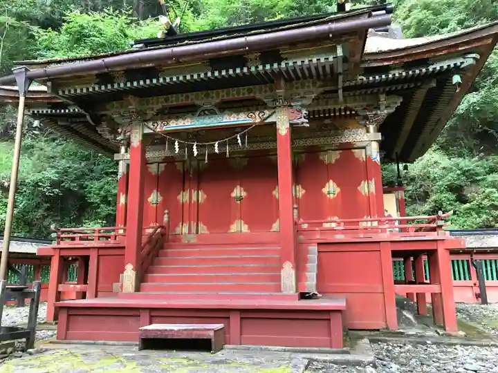 鳳来山東照宮の本殿・本堂