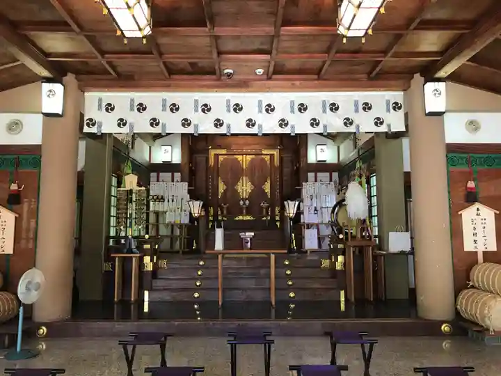 二宮神社の本殿・本堂