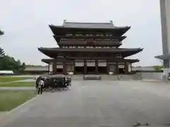 薬師寺の本殿