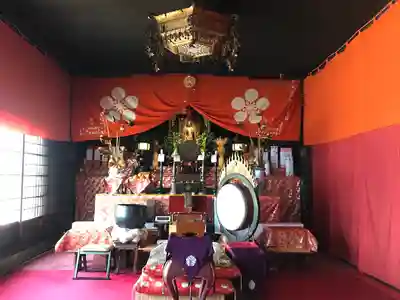 渭信寺の本殿・本堂