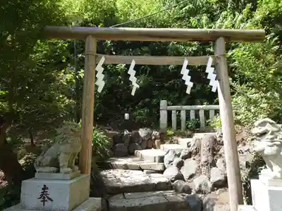 銭洗弁財天宇賀福神社(神奈川県)