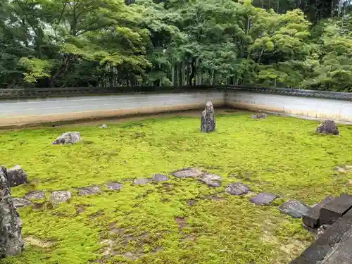 真長寺の庭園