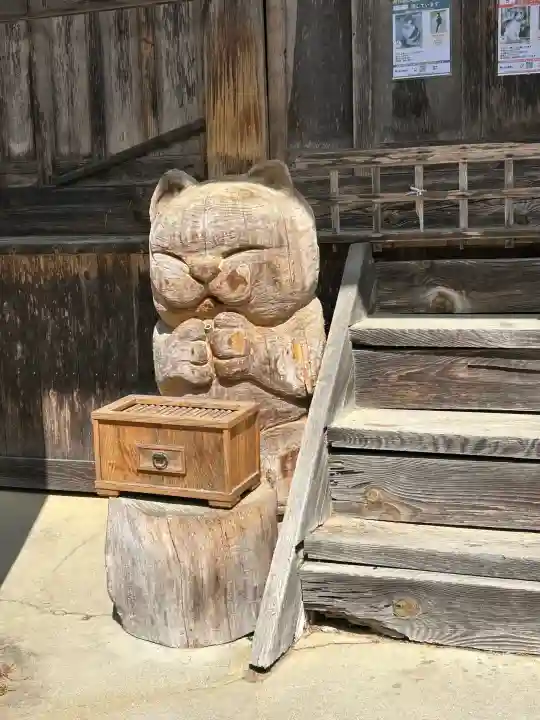 修那羅山安宮神社の{uncategorized: "未分類", other: "その他", undefined: "問題あり", building: "その他建物", grave: "お墓", sacred_gate: "鳥居", guardian: "狛犬", statue: "像", buddha: "仏像", history: "歴史", nature: "自然", garden: "庭園", animal: "動物", pagoda: "塔", temizu: "手水舎", mountain_gate: "山門・神門", sanctuary: "本殿・本堂", subordinate: "末社・摂社", art: "芸術", scenery: "景色", jizo: "地蔵", ema: "絵馬", goshuin: "御朱印", omikuji: "おみくじ", items: "授与品その他", amulet: "お守り", goshuincho: "御朱印帳", eats: "食事", festival: "お祭り", votive_dance: "神楽", shichigosan: "七五三参", wedding: "結婚式", experience: "体験その他", initially: "初詣", around: "周辺", anti_infection: "感染症対策"}