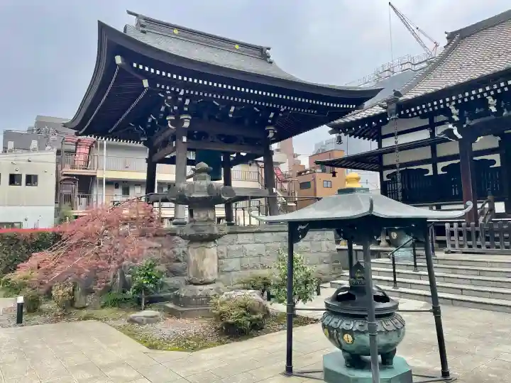 西雲寺の{uncategorized: "未分類", other: "その他", undefined: "問題あり", building: "その他建物", grave: "お墓", sacred_gate: "鳥居", guardian: "狛犬", statue: "像", buddha: "仏像", history: "歴史", nature: "自然", garden: "庭園", animal: "動物", pagoda: "塔", temizu: "手水舎", mountain_gate: "山門・神門", sanctuary: "本殿・本堂", subordinate: "末社・摂社", art: "芸術", scenery: "景色", jizo: "地蔵", ema: "絵馬", goshuin: "御朱印", omikuji: "おみくじ", items: "授与品その他", amulet: "お守り", goshuincho: "御朱印帳", eats: "食事", festival: "お祭り", votive_dance: "神楽", shichigosan: "七五三参", wedding: "結婚式", experience: "体験その他", initially: "初詣", around: "周辺", anti_infection: "感染症対策"}