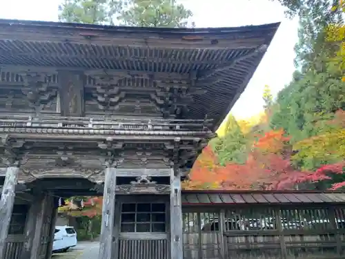 大矢田神社の山門・神門