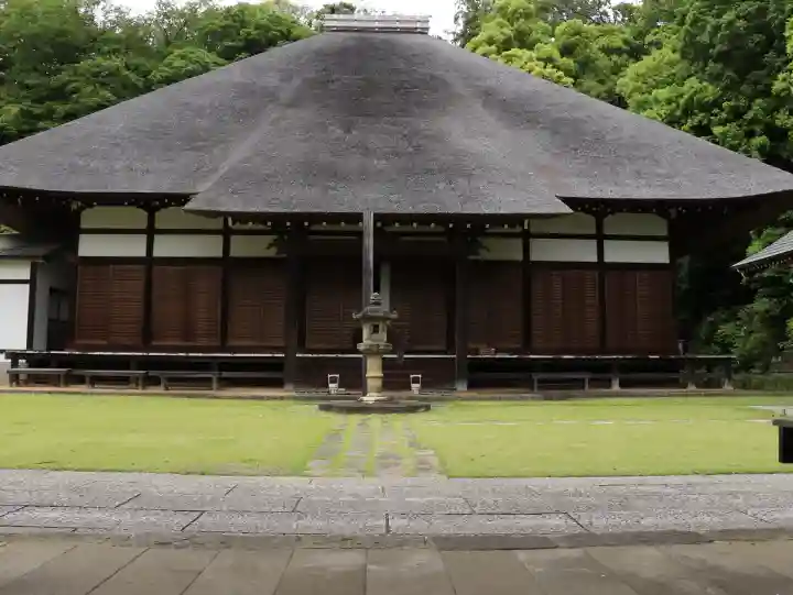 横浜 西方寺の{uncategorized: "未分類", other: "その他", undefined: "問題あり", building: "その他建物", grave: "お墓", sacred_gate: "鳥居", guardian: "狛犬", statue: "像", buddha: "仏像", history: "歴史", nature: "自然", garden: "庭園", animal: "動物", pagoda: "塔", temizu: "手水舎", mountain_gate: "山門・神門", sanctuary: "本殿・本堂", subordinate: "末社・摂社", art: "芸術", scenery: "景色", jizo: "地蔵", ema: "絵馬", goshuin: "御朱印", omikuji: "おみくじ", items: "授与品その他", amulet: "お守り", goshuincho: "御朱印帳", eats: "食事", festival: "お祭り", votive_dance: "神楽", shichigosan: "七五三参", wedding: "結婚式", experience: "体験その他", initially: "初詣", around: "周辺", anti_infection: "感染症対策"}