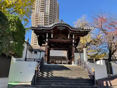 善福寺の山門